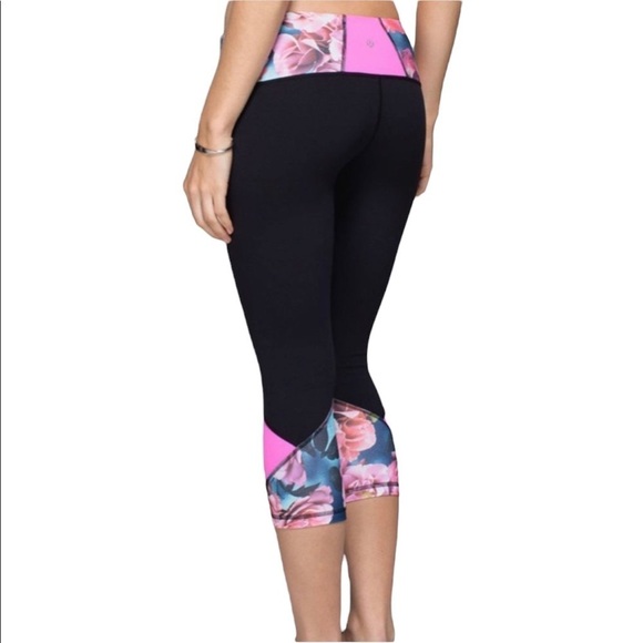 LULULEMON Embody Crop leggings - Picture 3 of 12